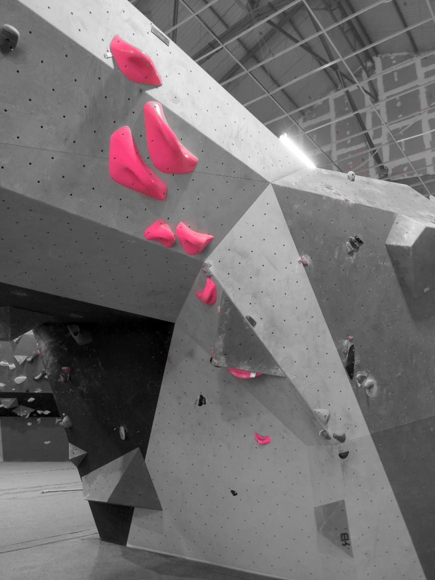 Photographie du bloc coté 5a dans le secteur Arche la salle Bloc Session Nancy.