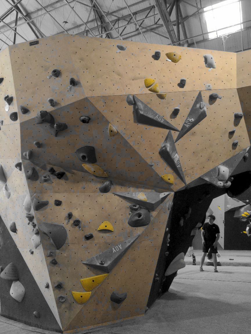 Photographie du bloc coté 6a dans le secteur Diamant la salle Bloc Session Nancy.