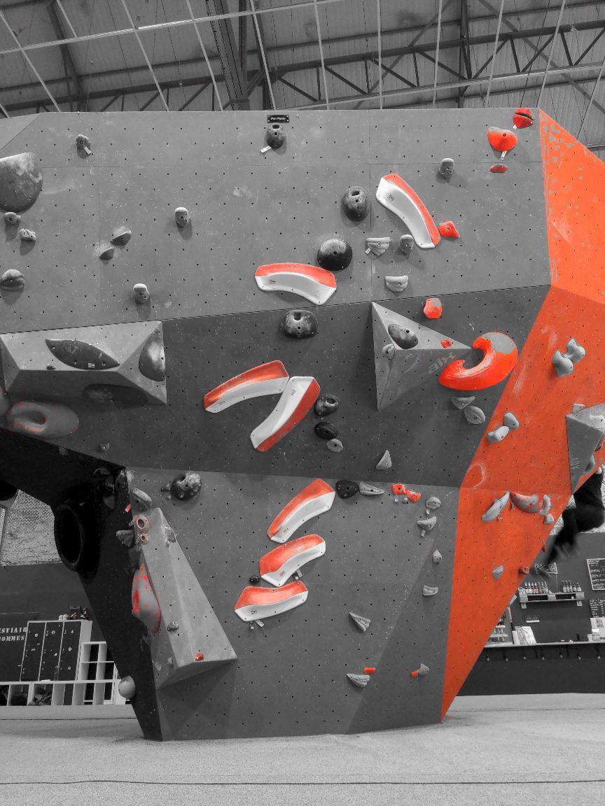Photographie du bloc coté 6c dans le secteur Pan perdu la salle Bloc Session Nancy.