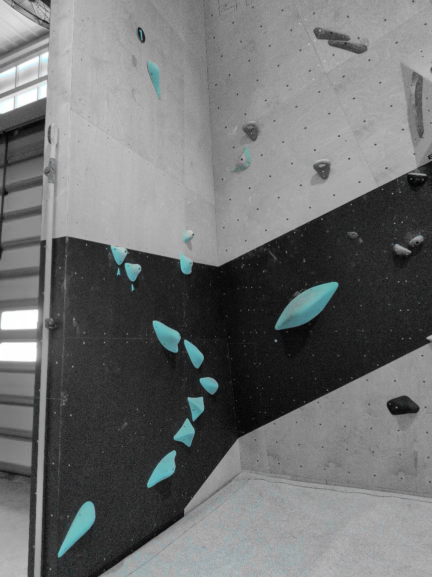 Photographie du bloc coté 1 dans le secteur Garage droite la salle Goat Rocks Nancy.